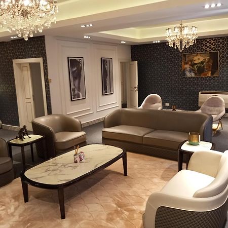 Sujimoto Residences Macdonald Lagos Exterior foto