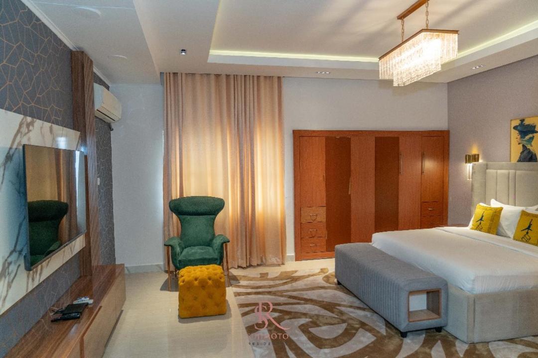 Sujimoto Residences Macdonald Lagos Exterior foto